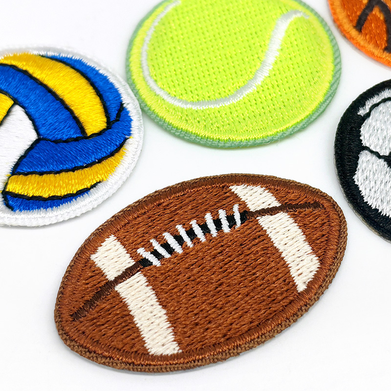 5pc Embrioidered Football Tenn - Badminton Icon recension och pris