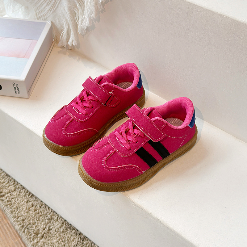 PU Leather Sneakers For Childr - Badminton Junior recension och pris