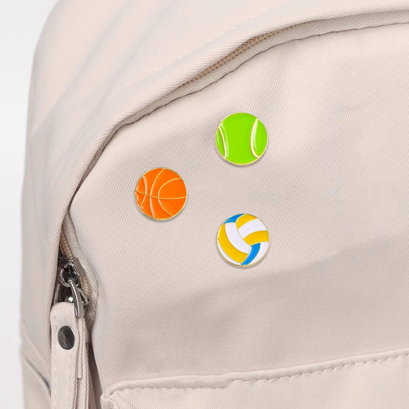 Sports Enamel Pins Football Ba - Badminton Icon recension och pris